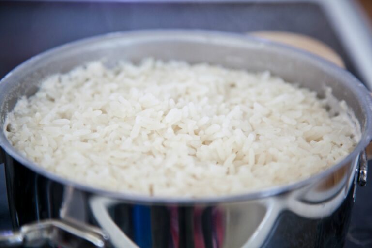 Tiempo ideal para cocinar arroz vaporizado: trucos y consejos